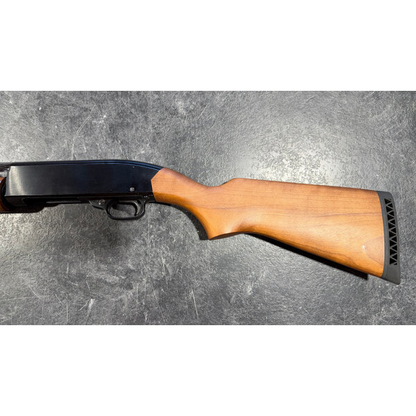 Winchester Model 120 20ga 28" VR BBL Pump Shotgun w/3 Chokes