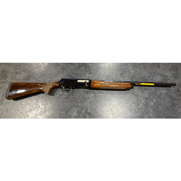 Browning A5 Hunter 12ga 26" 3.5 " Semi Auto w/Case & Chokes