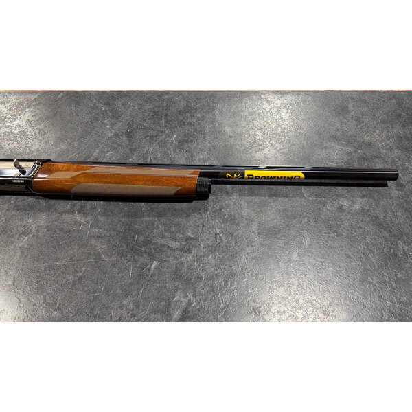 Browning A5 Hunter 12ga 26" 3.5 " Semi Auto w/Case & Chokes