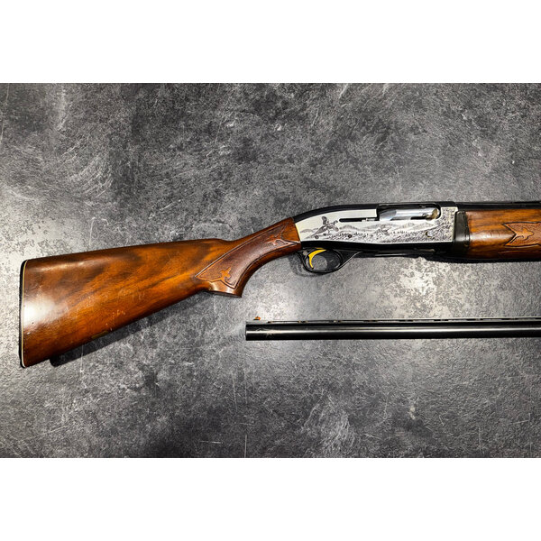 Ithaca XL 900 12ga Semi Auto w/2 BBL 26" Mod & 30" Full