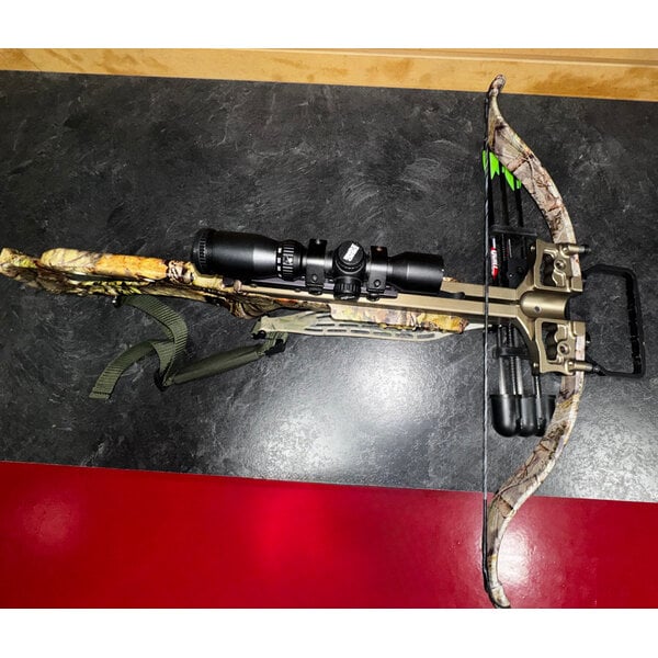 Excalibur 308 Short Takedown Camo w/ Dead Zone Scope Soft Bag Plus more Items in Bag (Used)