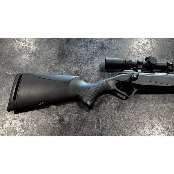Benelli Benelli Lupo 30-06 Bolt w/Leupold VX-Freedom 3-9 Scope
