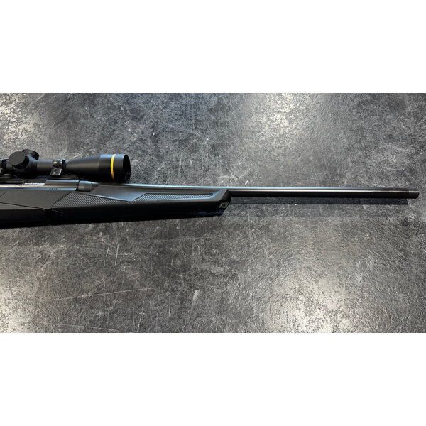 Benelli Benelli Lupo 30-06 Bolt w/Leupold VX-Freedom 3-9 Scope