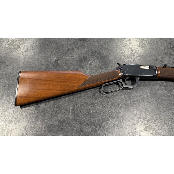Winchester Model 9422 22 LR Lever Action w/Sights