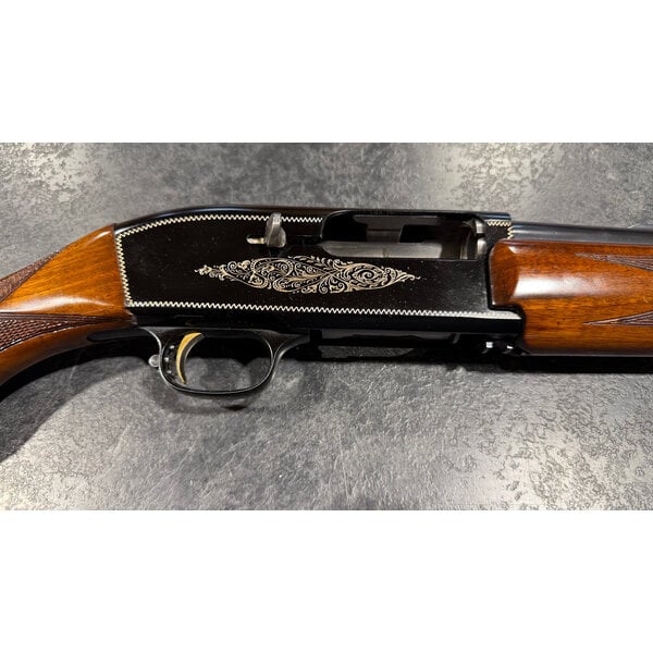 Browning Twelvette 12ga 26" BBL Semi Auto w/2 Barrels