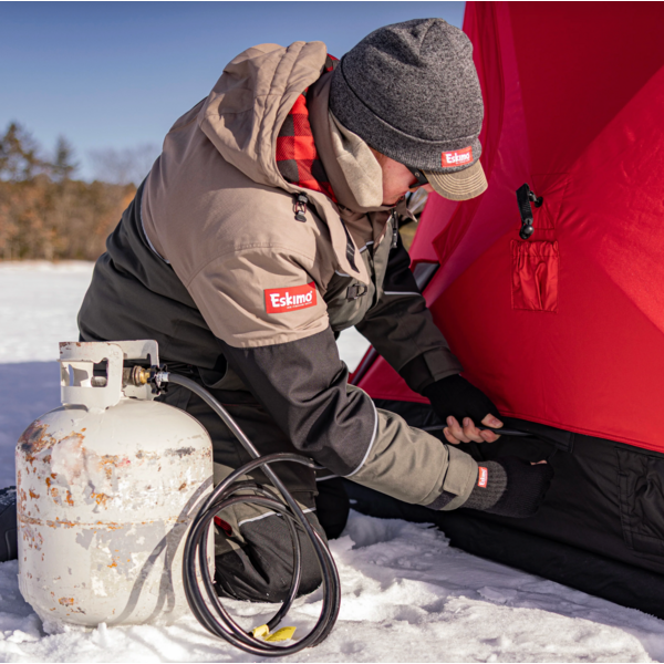 Eskimo OutBreak 650 XDP Insulated Ice Shelter