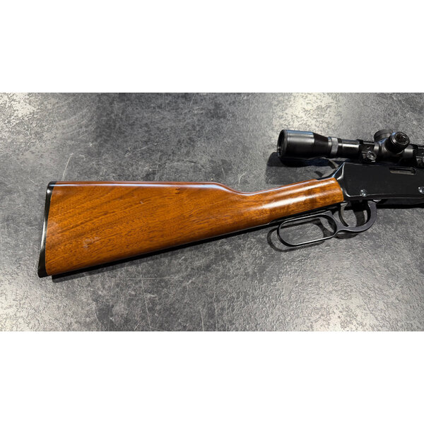 Henry H001 22 LR Lever Action w/Barska 4X Scope