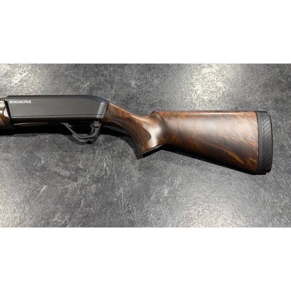 Winchester SX 4 Hunter 12ga 28" Semi Auto w/Chokes