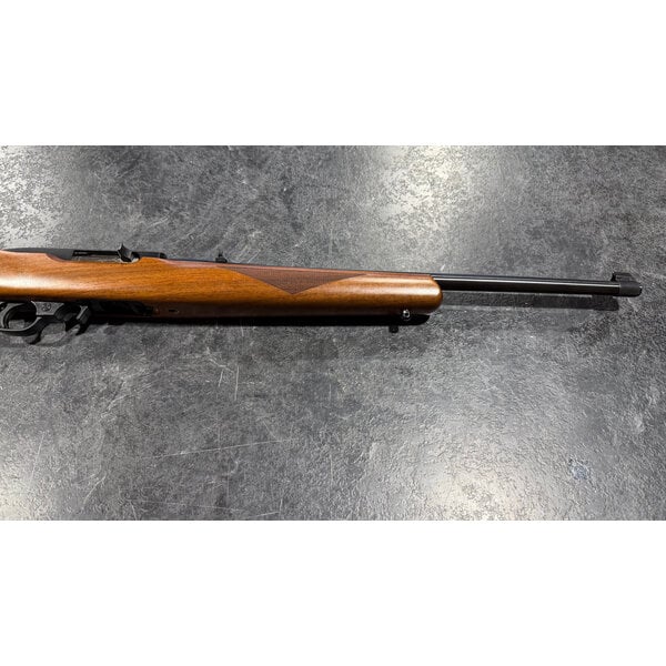 Ruger 10/22 Deluxe 22 LR Semi Auto (Made in 2012)