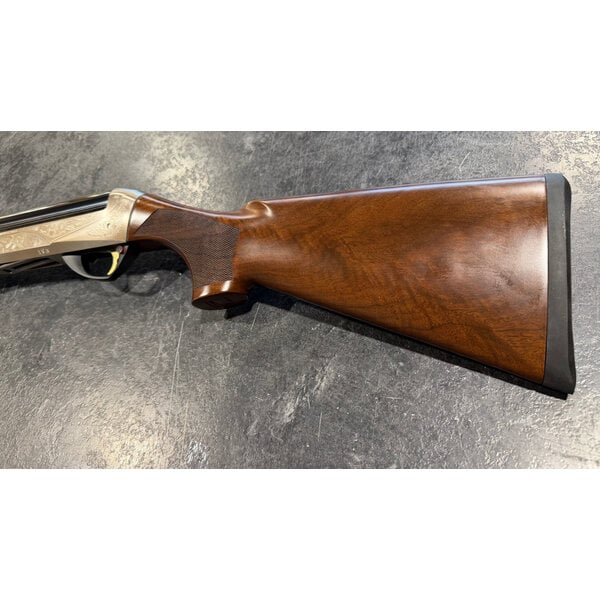 Benelli  Legacy 12ga 28" Semi Auto w/Case & Chokes