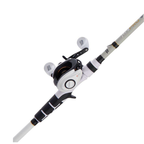 Abu Garcia Max Pro Baitcast 7'MH Combo. Left Hand 7.1:1