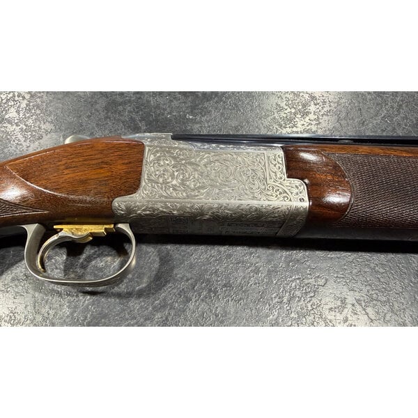 Browning Citori 725 Grade V European 12ga 32" w/Case & Chokes