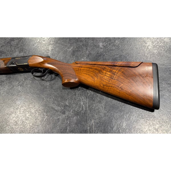 Beretta 692 Black Edition 12ga 30" B-Fast Over/Under w/Case