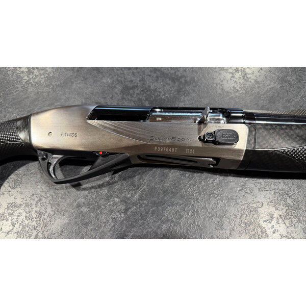 Benelli Ethos Super Sport 12ga 30" Semi Auto Shotgun w/Case & 5 Chokes