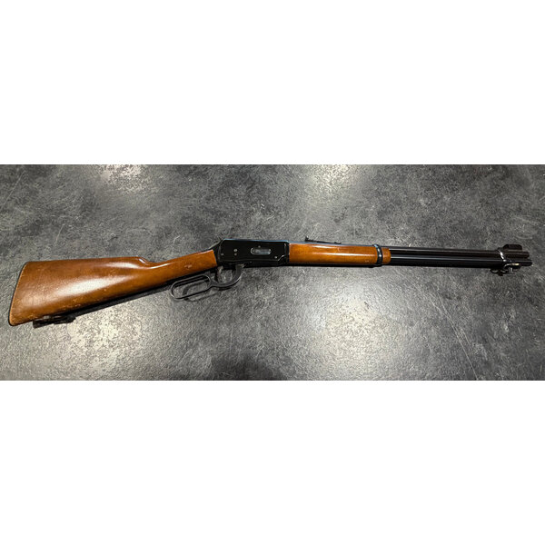 Winchester Model 94 32 Special Lever Action w/Sights