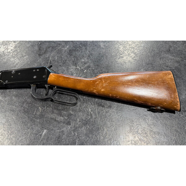 Winchester Model 94 32 Special Lever Action w/Sights