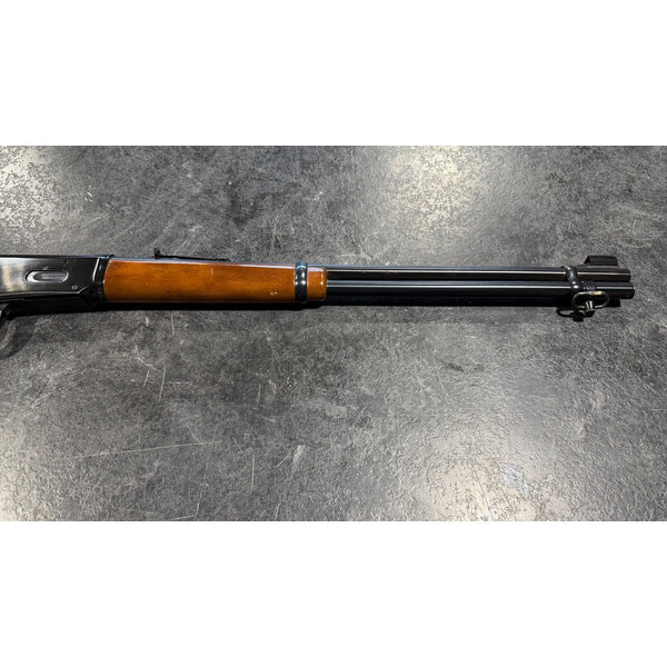 Winchester Model 94 32 Special Lever Action w/Sights