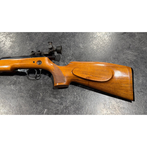 Walther KKJ 22 LR Target w/Aperture Sigjhts