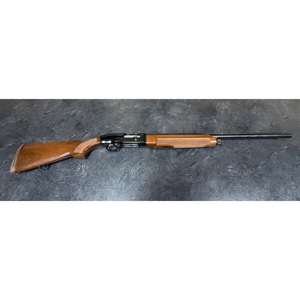 Beretta A303  3" 12ga 28" Semi Auto w/Chokes