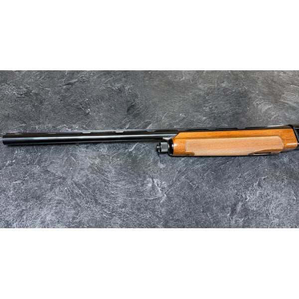 Beretta A303  3" 12ga 28" Semi Auto w/Chokes