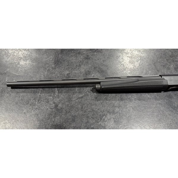 Remington Versa Max 12ga Synthetic Semi Auto w/Chokes