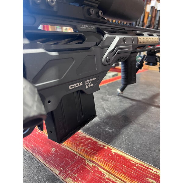 Cadex Defence CDX-SS Seven S.T.A.R.S. Covert - .223 Rem., 16.5" with Eotech Vudu 5-25x50 & Steiner MPS