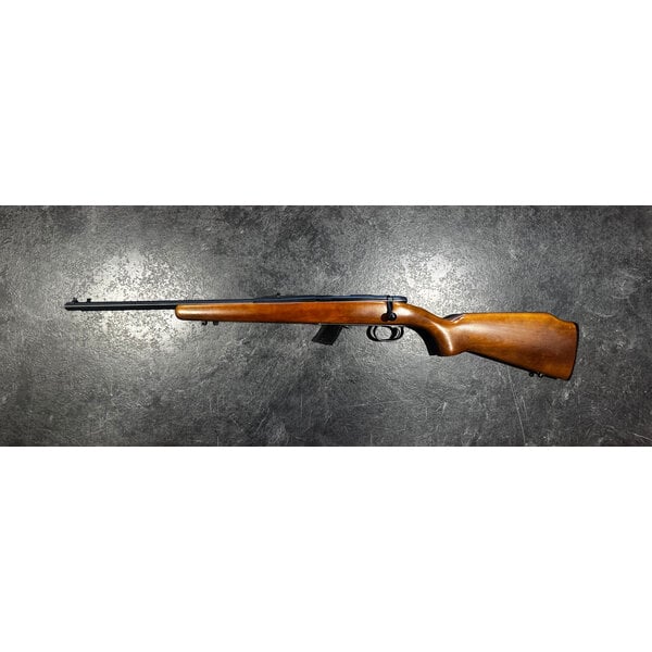 Remington Model 581 Left Hand 22 LR 20" BBL Bolt Action w/Sights & 2 Mags