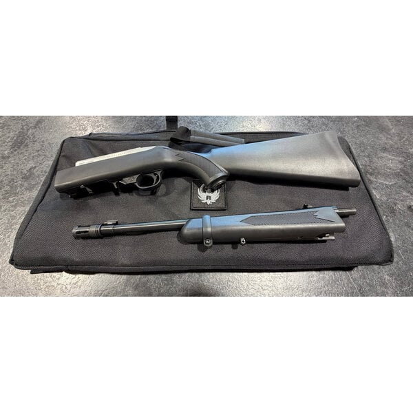 Ruger 10/22 Take Down 22 LR Semi Auto w/Case