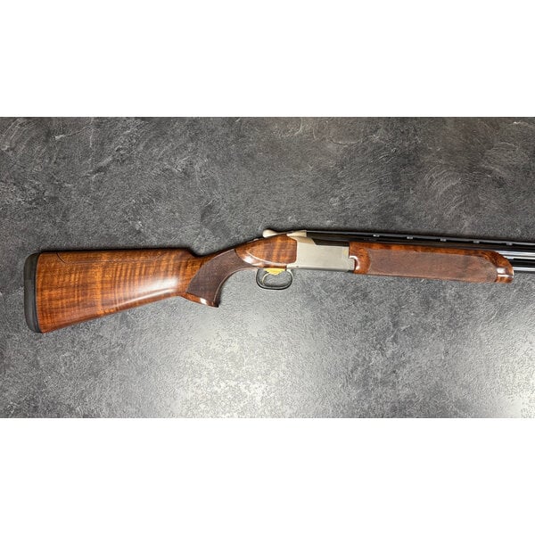 Browning 725 12ga 32" Adj Comb Sporting w/Case & 11 Chokes