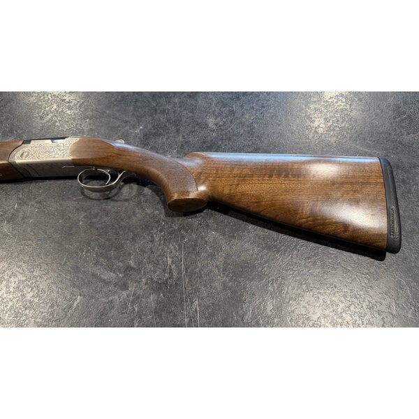 Beretta 686 12ga 28" Silver Pigeon Over/Under w/Case & Chokes