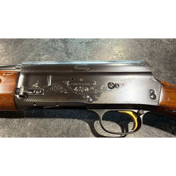 Browning Auto 5 20ga 28" Mod Choke Semi Auto Shotgun (Made in Belgium)