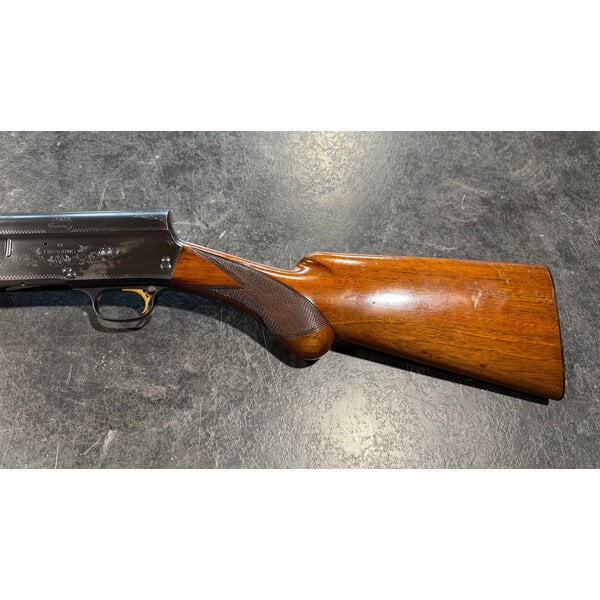 Browning Auto 5 20ga 28" Mod Choke Semi Auto Shotgun (Made in Belgium)