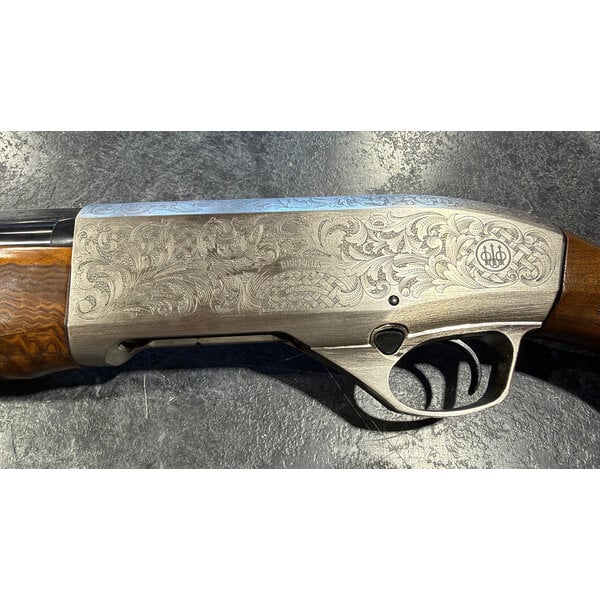 Beretta A400L 12ga 30" Sporting  Semi Auto w/Hard Case