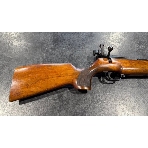 Walther KKJ Target 22 LR w/Peep Sights