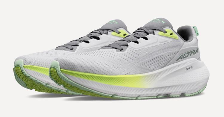 Altra Women’s FWD VIA 2