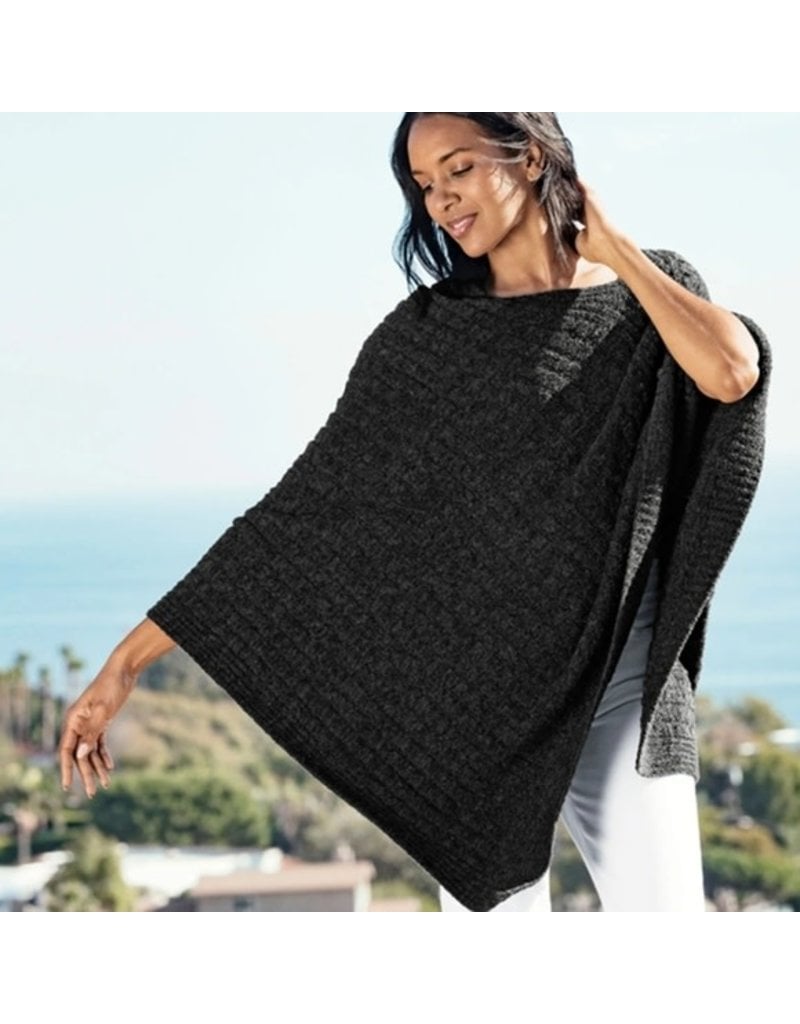 Barefoot Dreams Barefoot Dreams Cozychic Light Cable Poncho Carbon Black