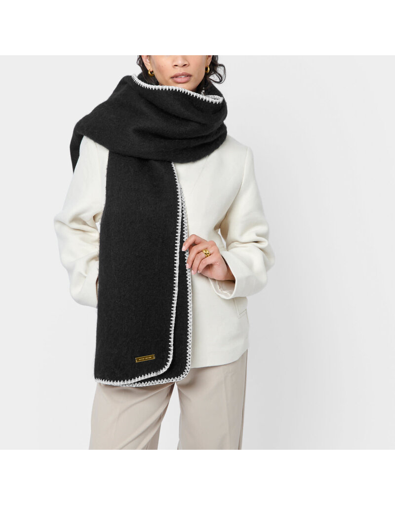 Katie Loxton Katie Loxton Whipstitch Scarf- Black