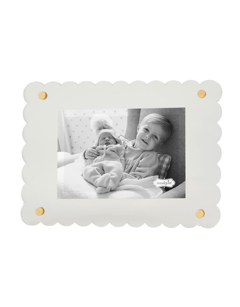 Mud Pie Mud Pie Frame Acrylic Scalloped