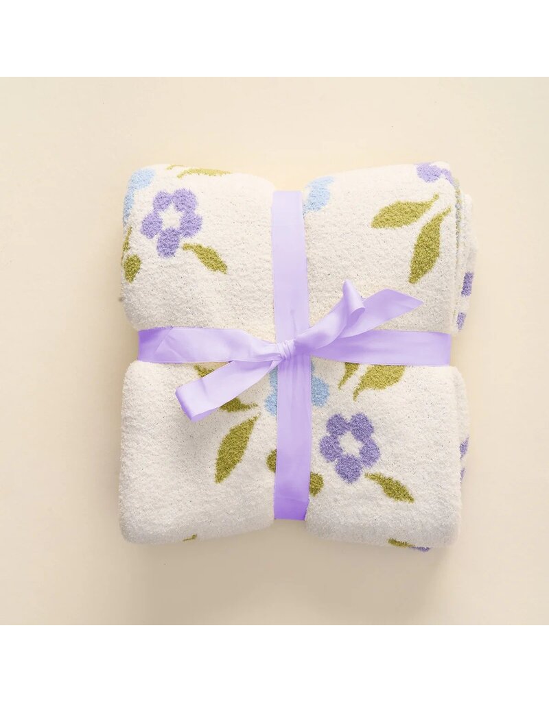The Darling Effect Darling Effect Cozy Luxe Blanket Scalloped Floral Periwinkle