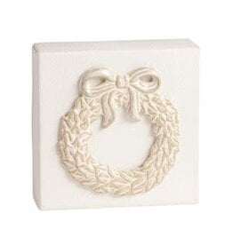 Mud Pie Mud Pie Holiday White Canvas Plaque Wreath