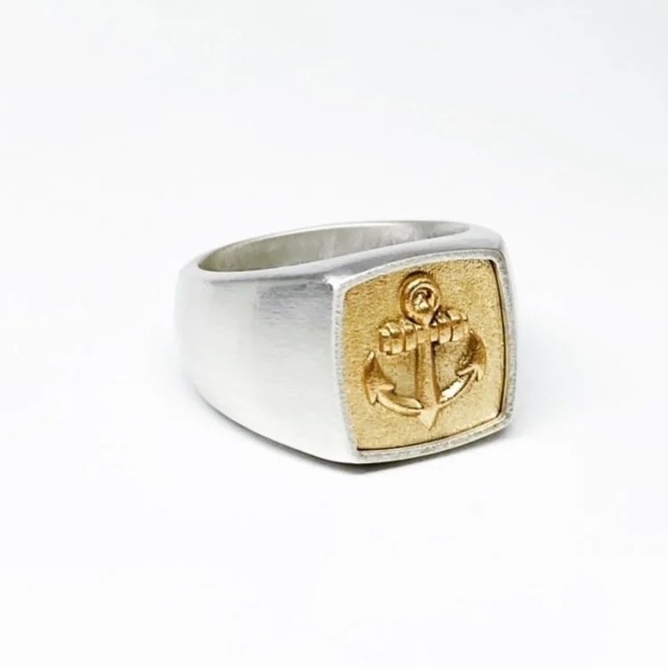 mixed gold signet ring