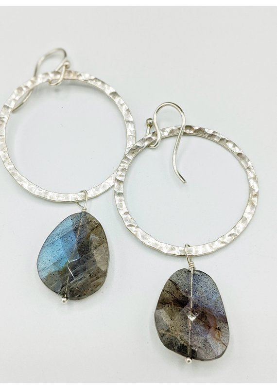 Waterlily Jewelry #813 Sterling Labradorite
