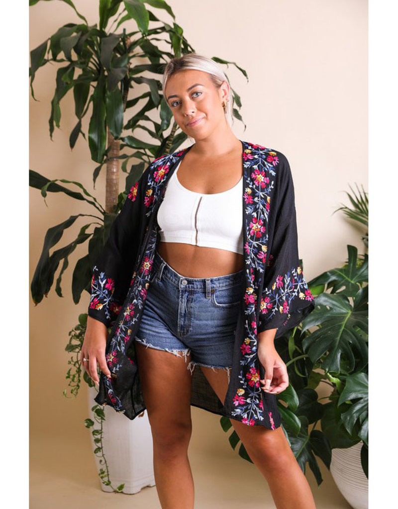 Leto Accessories Colorful Floral Embroidered Kimono