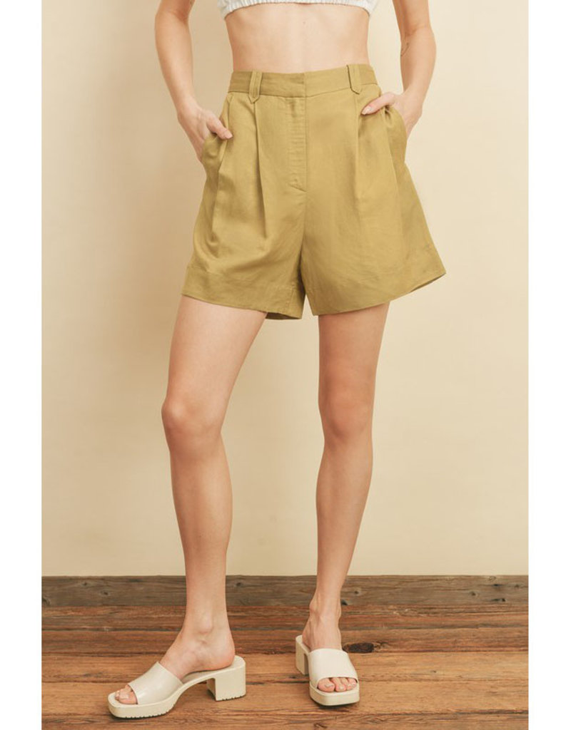 Dress Forum Hemp Oversized Linen Blend Shorts
