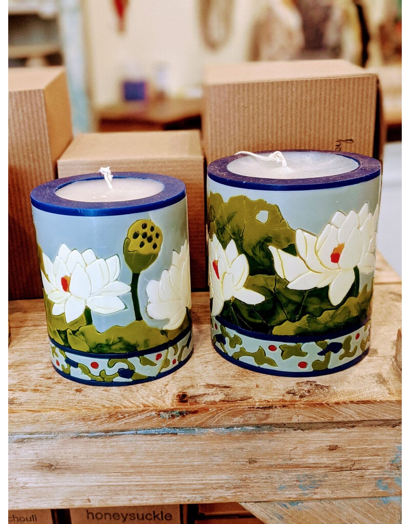 Moon Alley Moon Alley Med Candle
