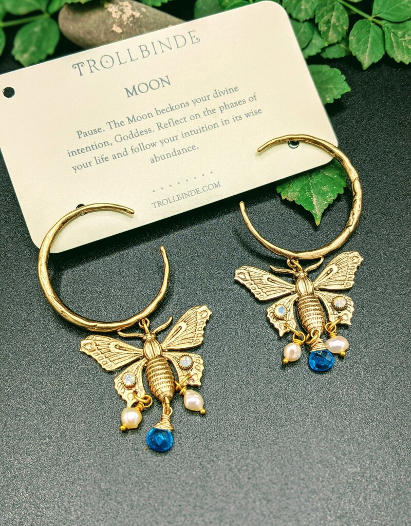 Trollbinde Sibylline Moth Studs