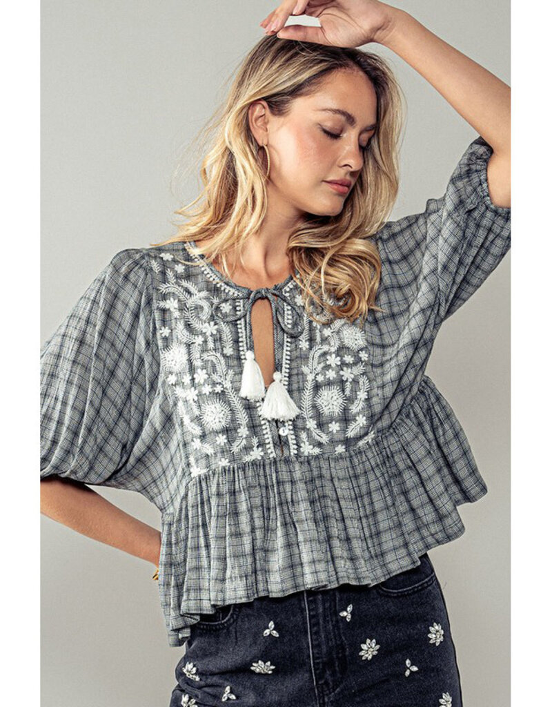BW Print Top w/Tie