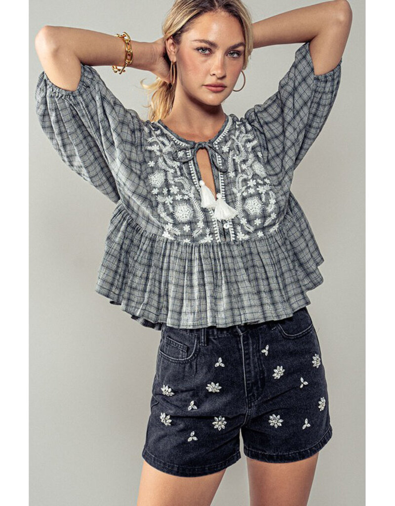 BW Print Top w/Tie