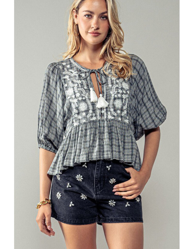 BW Print Top w/Tie