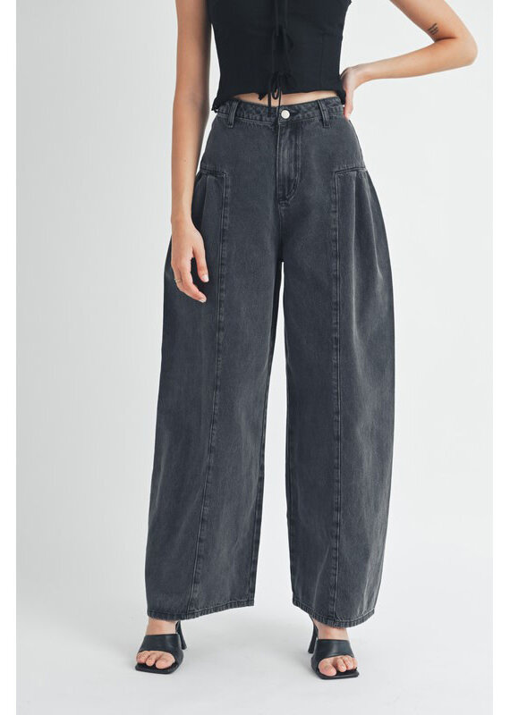 Mable Pleated Wide Leg Jeans